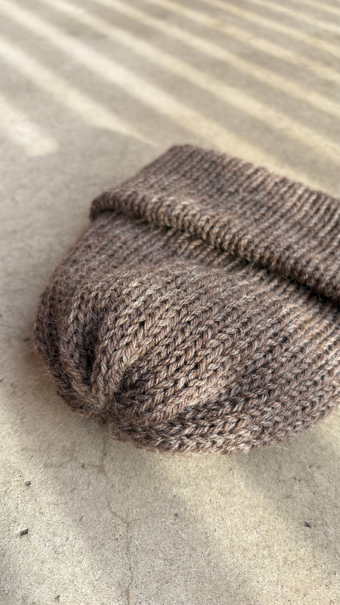 Classic Cuffed Woolly Hat - Undyed Yarn - Moorland Brown