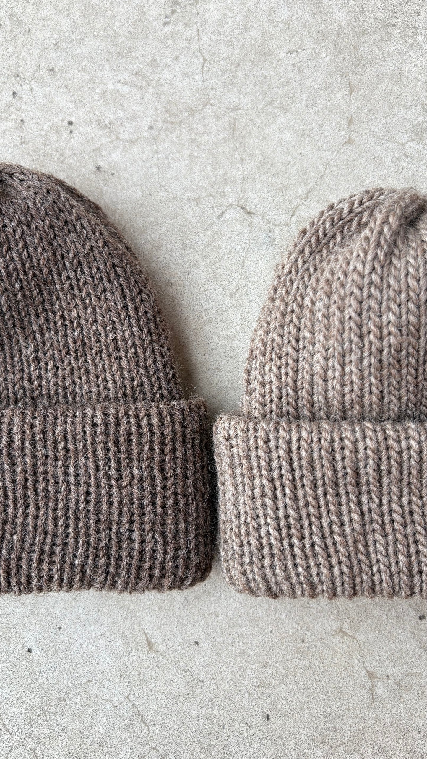 Classic Cuffed Woolly Hat - Undyed Yarn - Stone Fleece