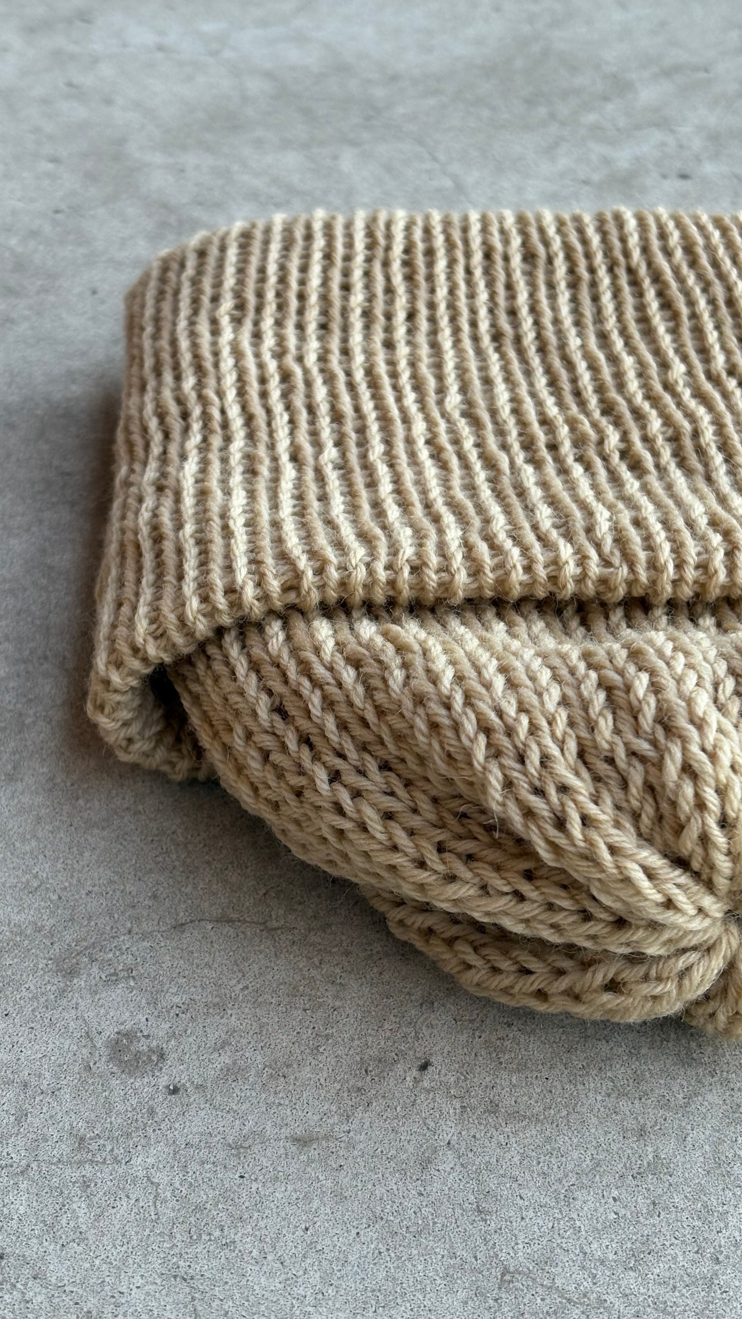 Classic Cuffed Woolly Hat - Undyed Yarn - Winter Fleece